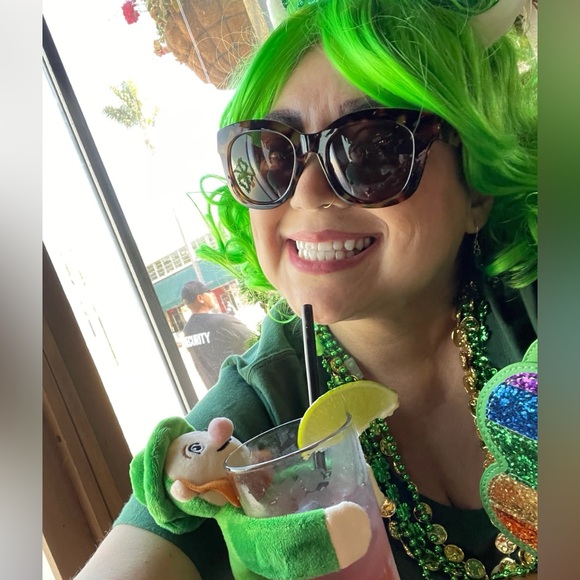 Meet your Posher, Melissa - Picture 5 of 8